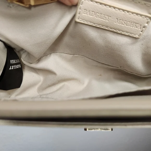 Cream Badgley Mischka Purse - Picture 9 of 11